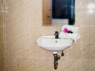 Edutel Undiksha Hotell Singaraja Exteriör bild